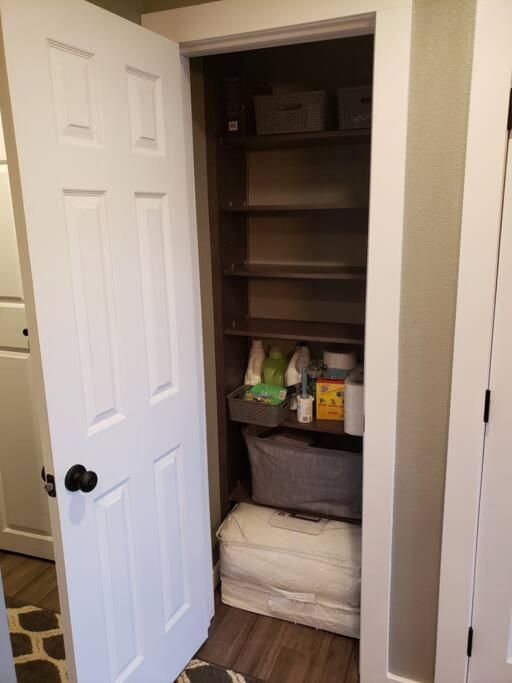 Lake Front Condo 1Bd - Fully Remodeled! Dillon Eksteriør billede
